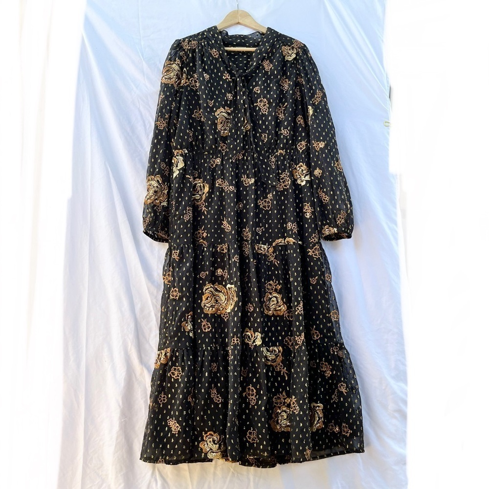 EXPRESS | BLACK METALLIC FLORAL EMBROIDERED TIERED TIE NECK MIDI DRESS XL - Picture 10 of 15